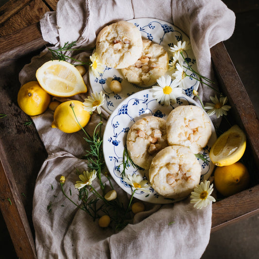 Bush Lemon & Macadamia Drizzles